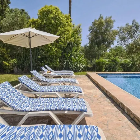 Casa vacanze Haus Mit Schwimmbad Fuer 6 Personen 5 Min Vom Mee By Interhome