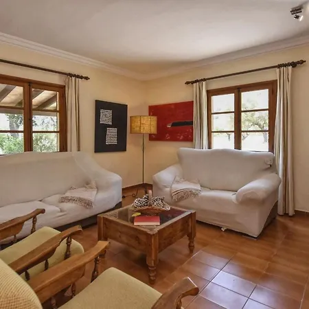 Casa vacanze Haus Mit Schwimmbad Fuer 6 Personen 5 Min Vom Mee By Interhome