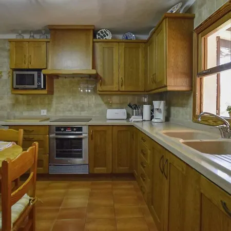 Haus Mit Schwimmbad Fuer 6 Personen 5 Min Vom Mee By Interhome * Pollença