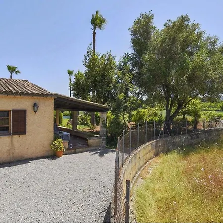 Casa vacanze Haus Mit Schwimmbad Fuer 6 Personen 5 Min Vom Mee By Interhome *