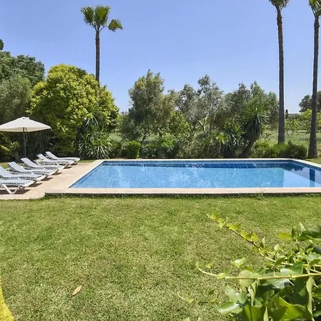 Haus Mit Schwimmbad Fuer 6 Personen 5 Min Vom Mee By Interhome Ferienhaus